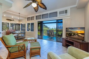 Apartment, 2 Schlafzimmer | Wohnbereich | Smart-TV