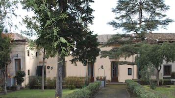 Esterni