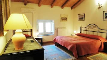 4 bedrooms, Internet, bed sheets