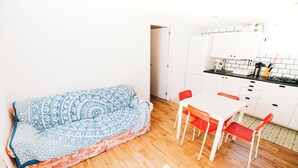 Sınıflandırılmamış resim, 23 üzerinden 2, düğme