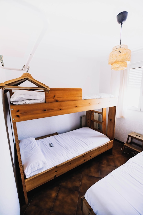 Habitación cuádruple | Wifi gratis