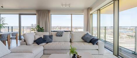 公寓 | 3 間臥室、網路服務