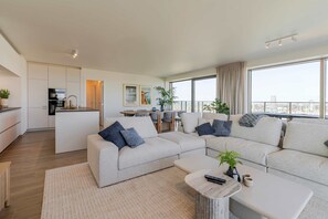 3 habitaciones y acceso a internet 