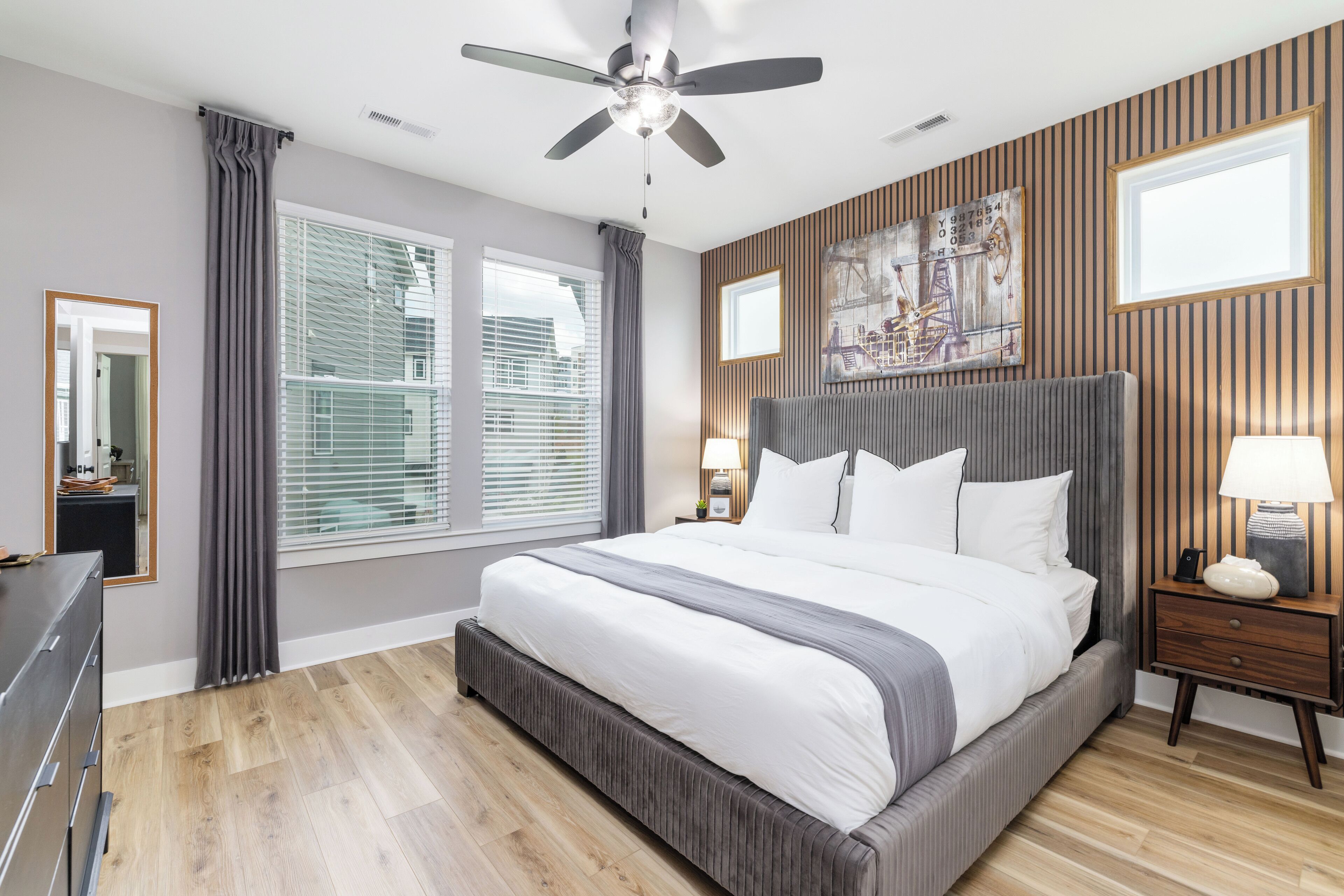 3 bedrooms, iron/ironing board, travel crib, free WiFi