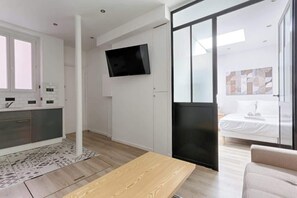 TV, offices