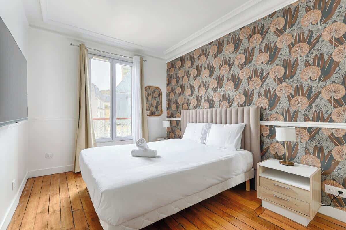 Bügeleisen/Bügelbrett, Reisekinderbett, WLAN, Bettwäsche