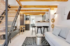 TV, offices