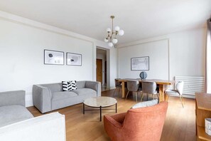 TV, offices