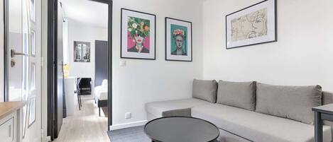 Televisor i oficines