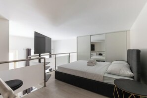 1 slaapkamer, een strijkplank/strijkijzer, reisbedje, wifi