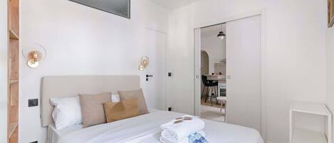 1 soverom, strykejern/-brett, reiseseng for barn og wi-fi