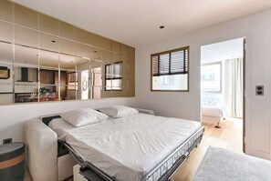 2 bedrooms, iron/ironing board, travel cot, WiFi