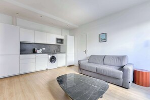 Televisio, työhuone