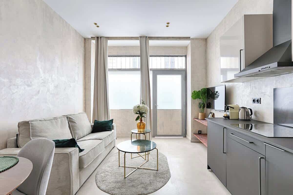 Télévision, espaces bureaux