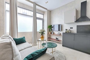 TV, offices