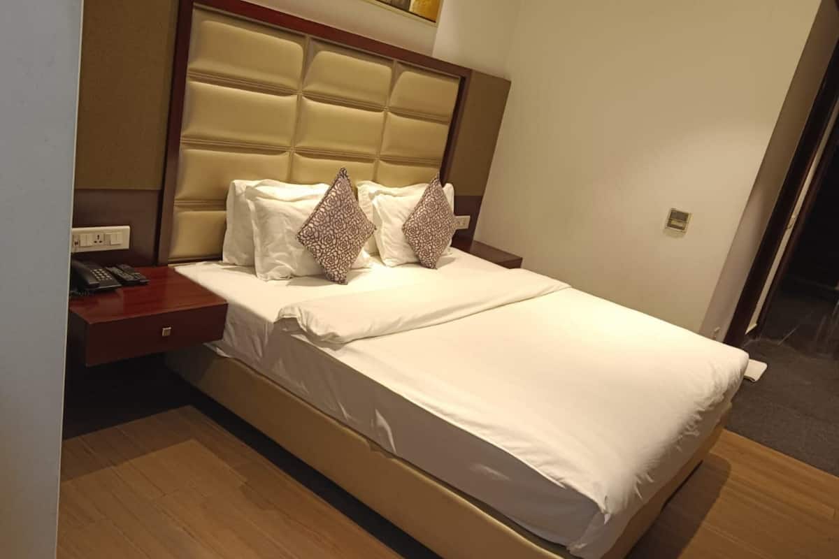 Executive Room | Free WiFi