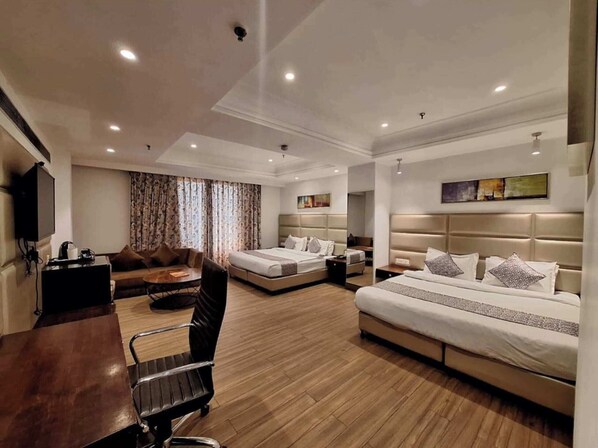 Family Room | Free WiFi