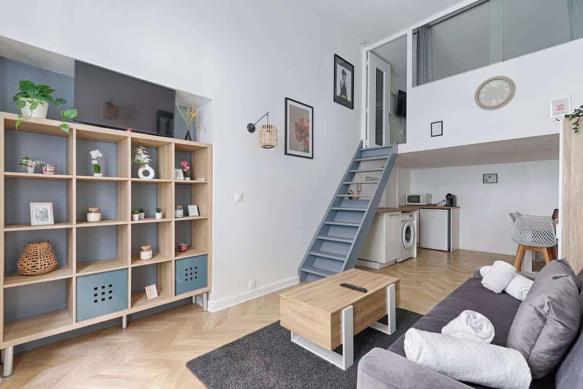 TV, offices