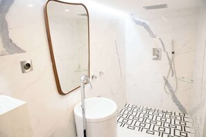 Dusche, Haartrockner