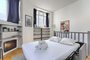 1 bedroom, iron/ironing board, travel crib, WiFi