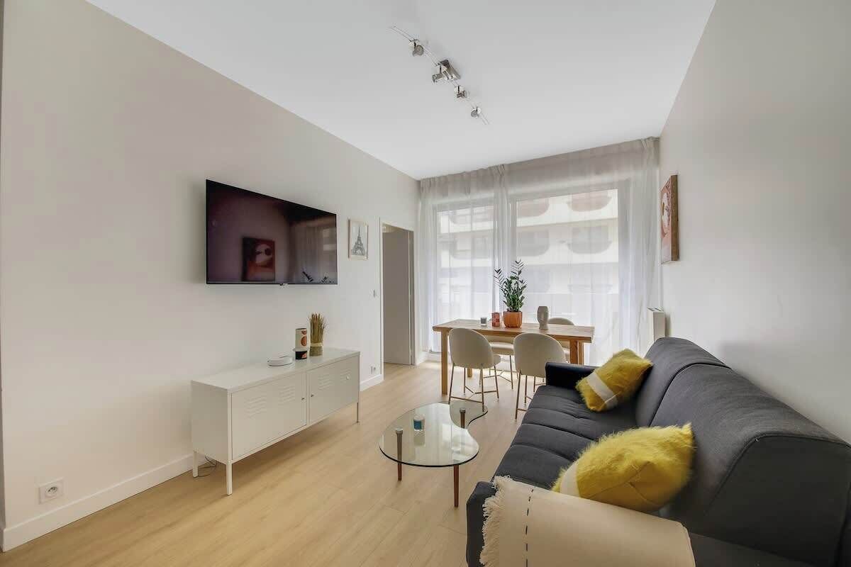 Télévision, espaces bureaux