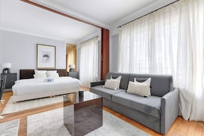 1 bedroom, iron/ironing board, travel cot, WiFi