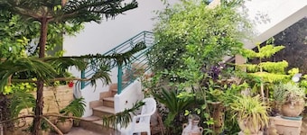 Relaxation House in Carthage, Tunisia