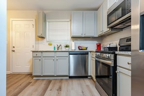 Microwave, oven, stovetop, dishwasher