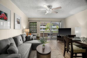 テレビ、プリンター