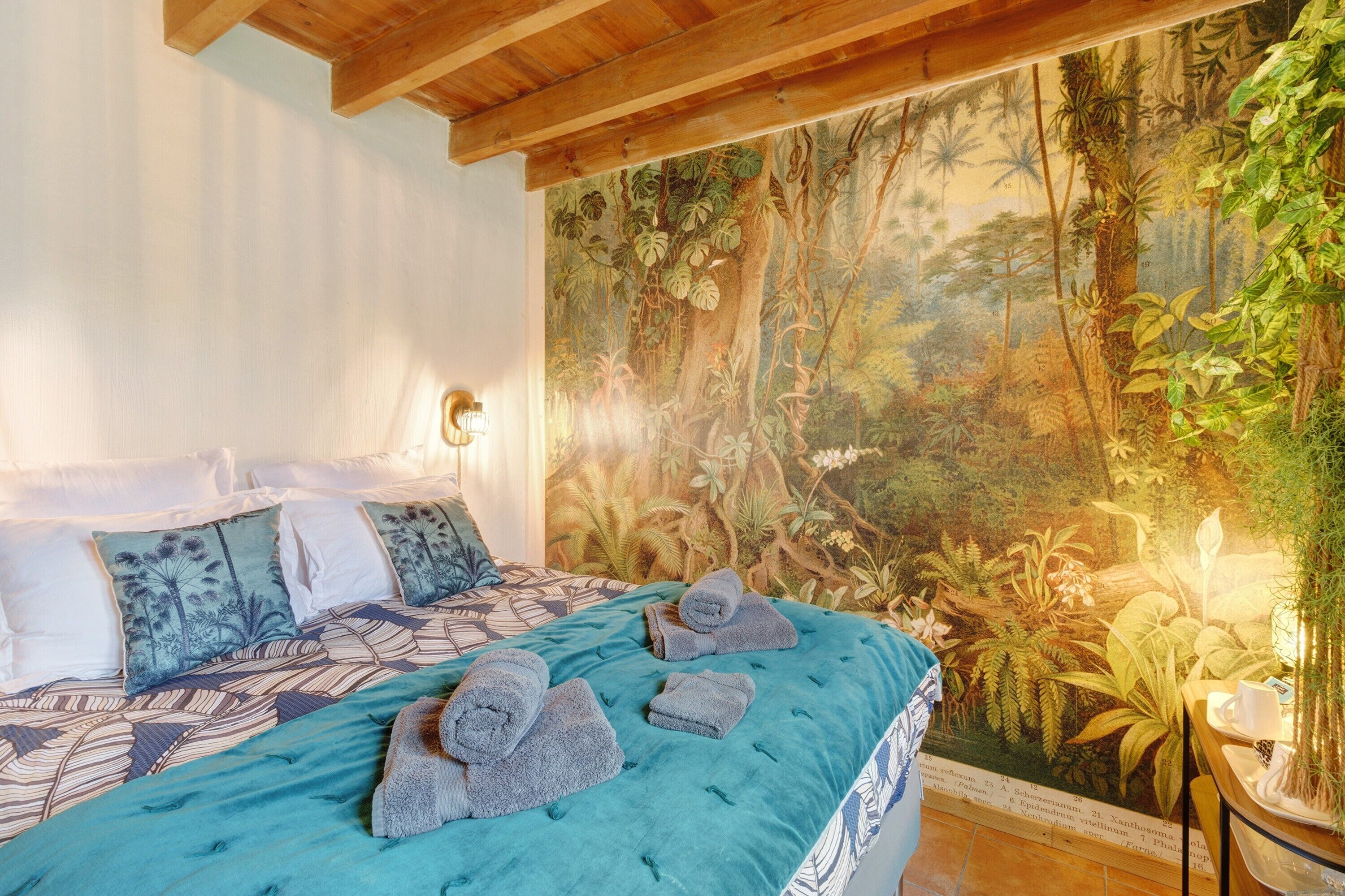 5 quartos, Wi-Fi, roupa de cama