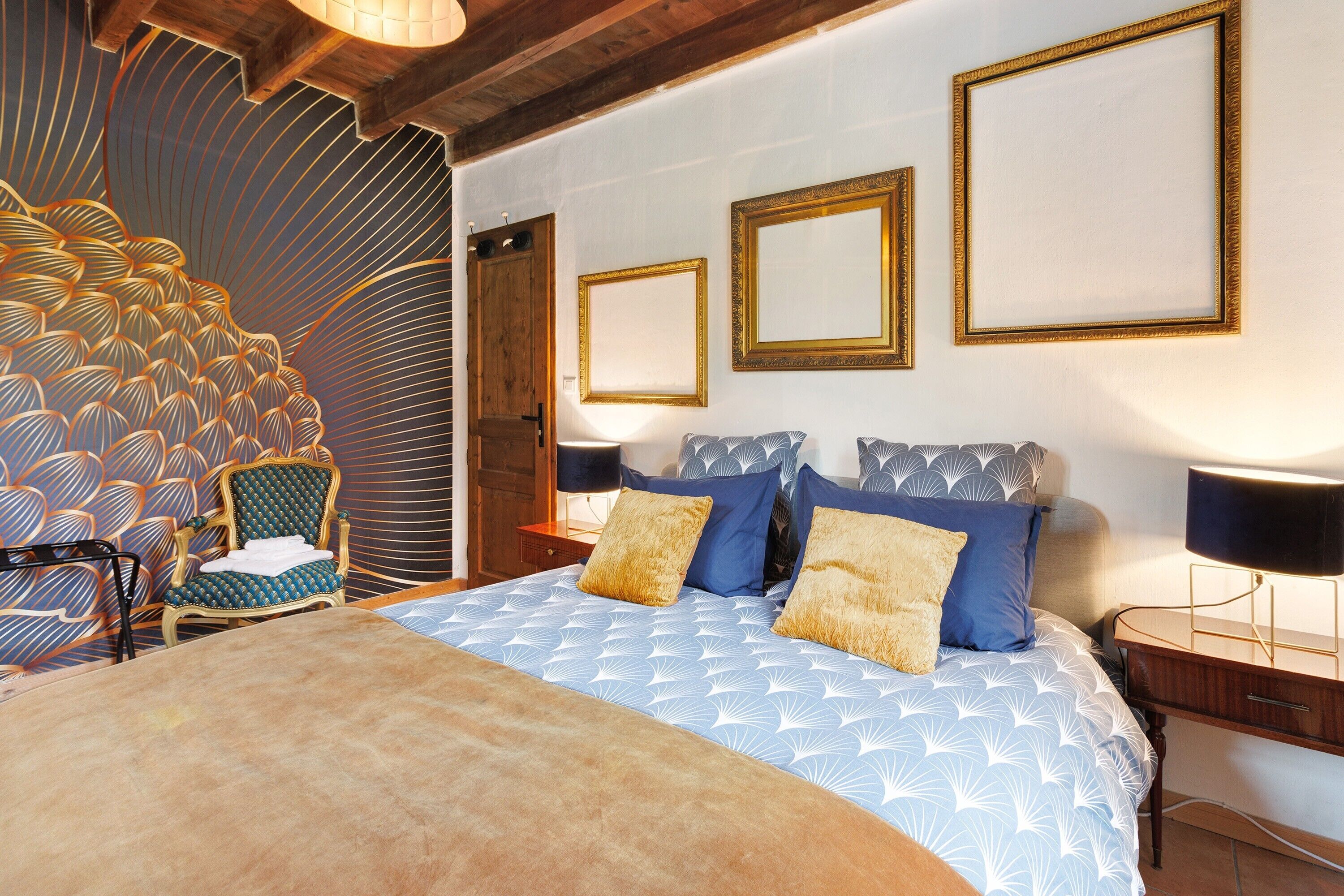 5 chambres, Wi-Fi, draps fournis