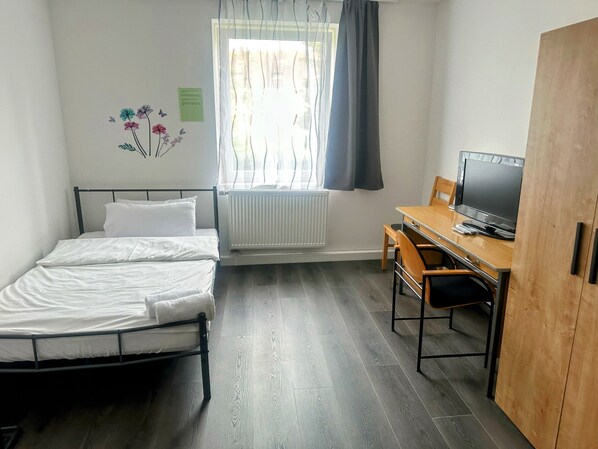 1 Schlafzimmer, Bügeleisen/Bügelbrett, kostenloses WLAN, Bettwäsche