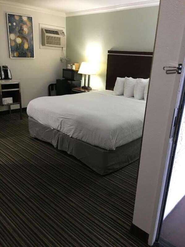 1 Schlafzimmer, Bügeleisen/Bügelbrett, kostenloses WLAN, Bettwäsche