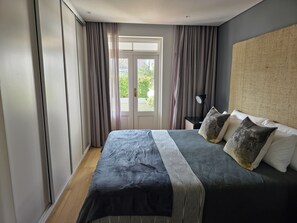 1 bedroom, iron/ironing board, bed sheets