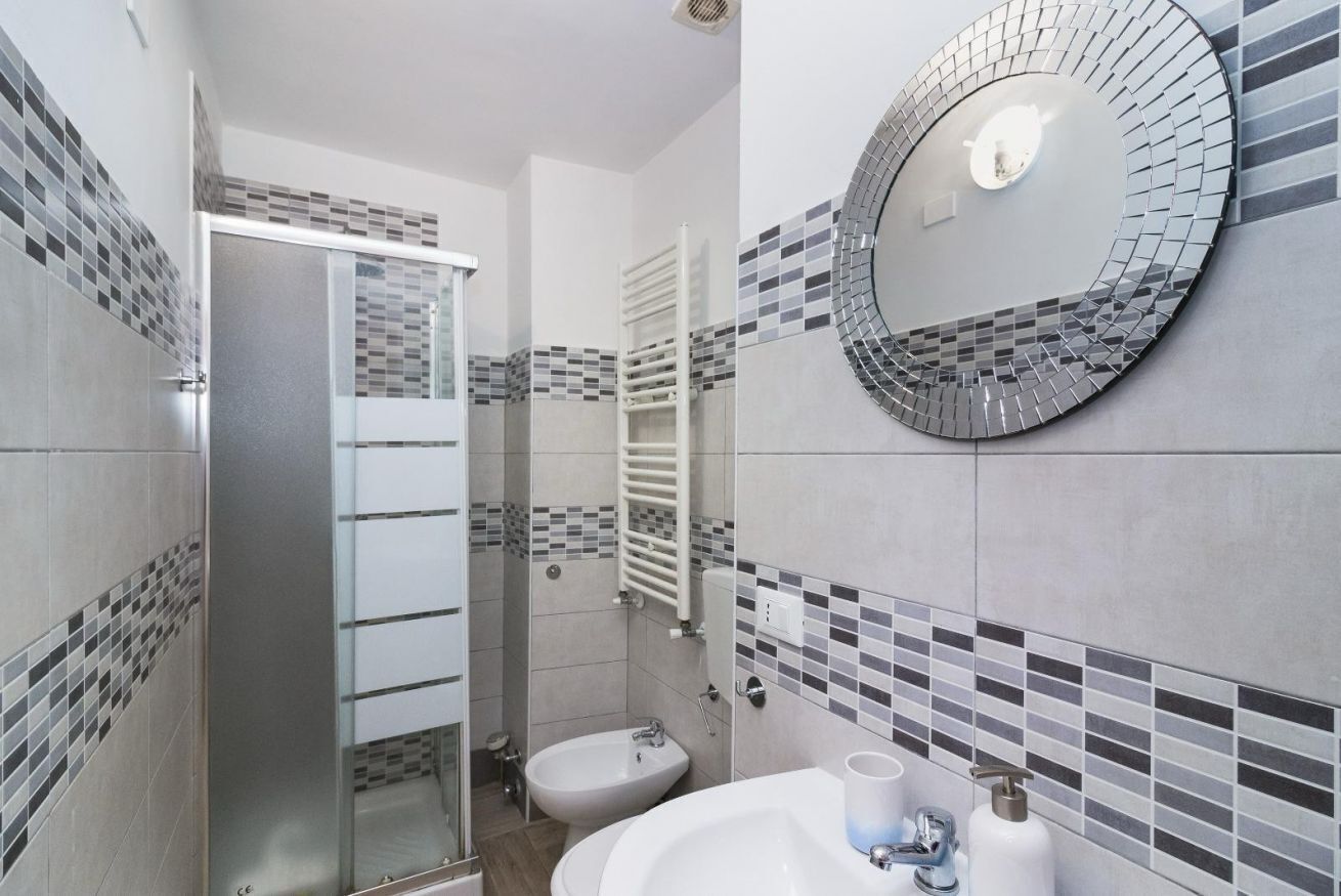 Douche, bidet