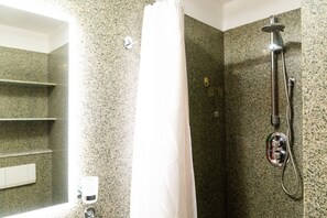 Dusche, Bidet
