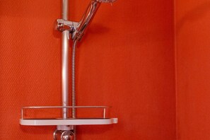 Dusche mit Handbrause