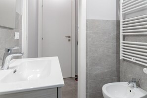 Shower, bidet