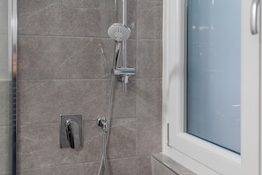 Dusche, Bidet