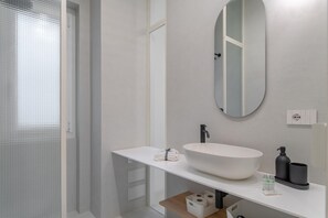 Shower, bidet
