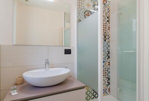 Dusche, Bidet