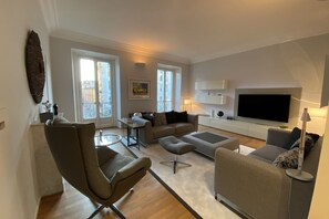 Living area - [Terrace ] AMORE, TuttoTempoPerso, HappyHostorino (Torino)