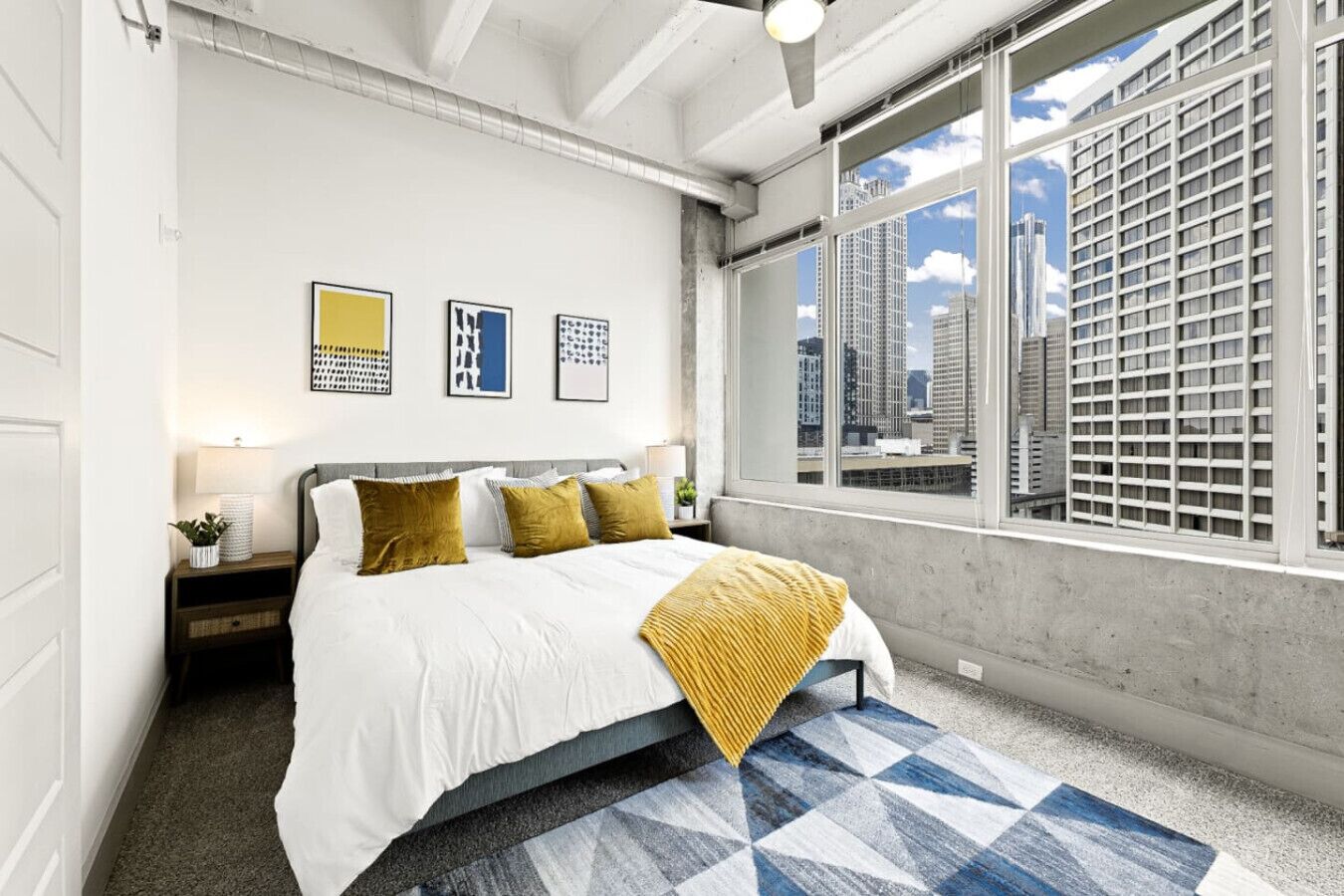 1 Schlafzimmer, Schreibtisch, Bügeleisen/Bügelbrett, Reisekinderbett