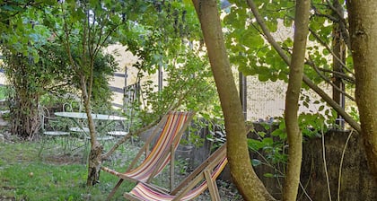 Ferme des Montagnes Bleues – Guest Room with Breakfast in the Peaceful Drôme Mountains