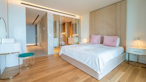 1 chambre, fer et planche à repasser, lit parapluie, Wi-Fi gratuit