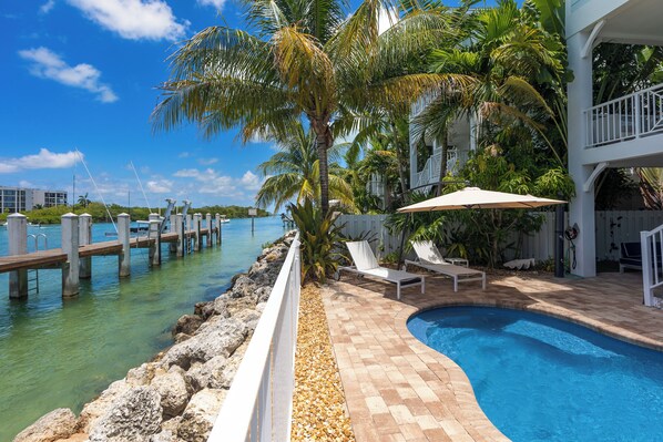 Piscine extérieure, piscine chauffée