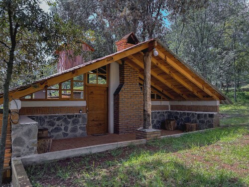 La Joyita Forest Retreat Cabin By GEstores