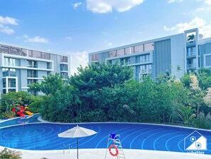 Piscine extérieure