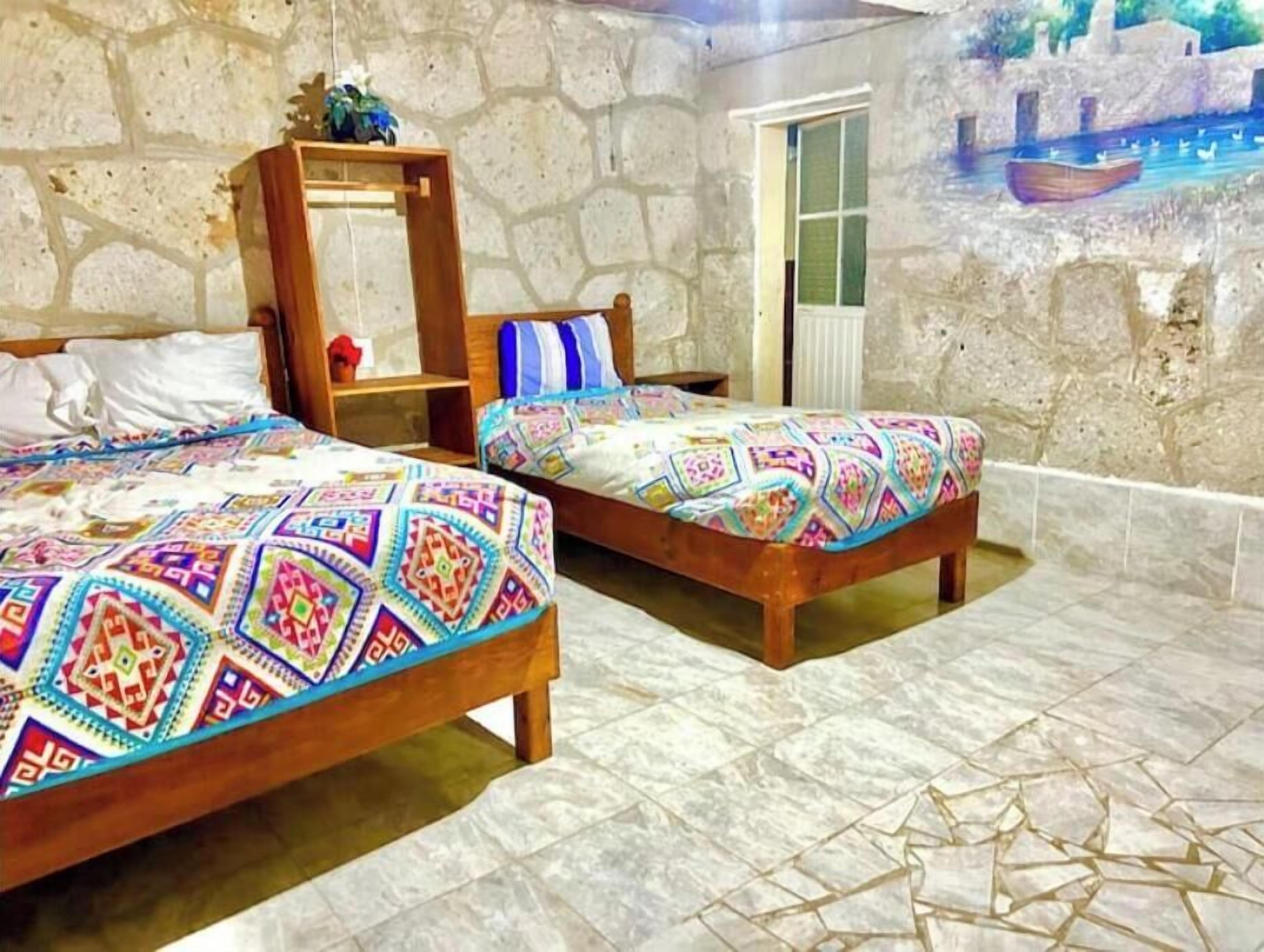 1 bedroom, internet, bed sheets