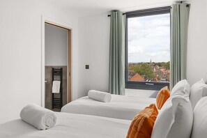 Desk, iron/ironing board, travel crib, WiFi